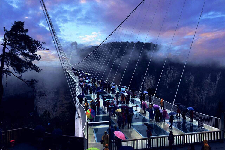 長沙出發(fā)到張家界玻璃橋、天門山、玻璃棧道、鳳凰古城3日游